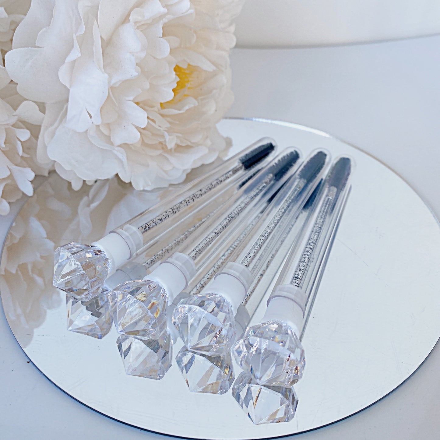 Makeup Brushes Diamond Shape Eyelash Spoolies Brushes Lash Tube